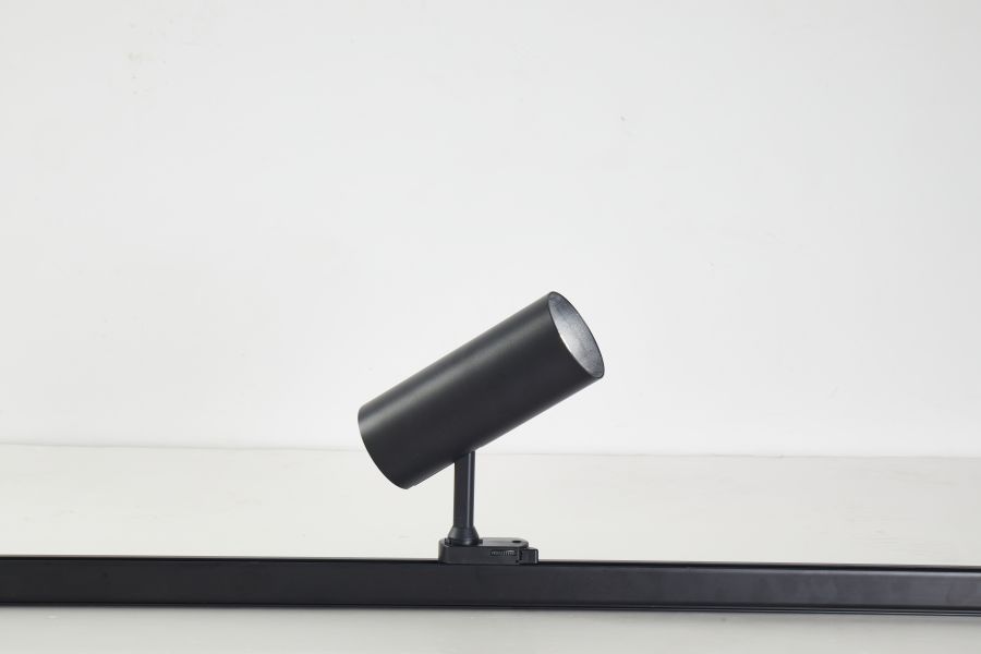 GOZO-SP-18W-BL-3PH GOZO SPOTLIGHT18W BLACK 3PHASE 6.6x7x22cm 220-240V LIFUD DRIVER COB BRIDGLUX HOMELIGHTING 77-9123